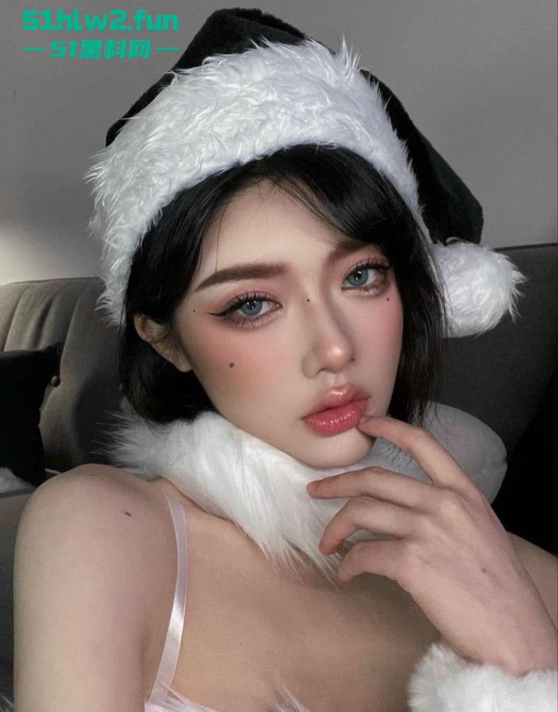 杭州人妻【周筱雪】极品身材翘臀尤物背着老公网上偷情，就喜欢被大屌爆操的感觉。  第1张