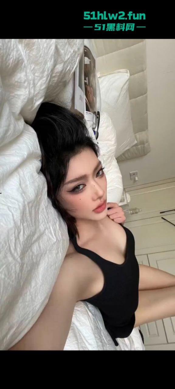 杭州人妻【周筱雪】极品身材翘臀尤物背着老公网上偷情，就喜欢被大屌爆操的感觉。  第5张