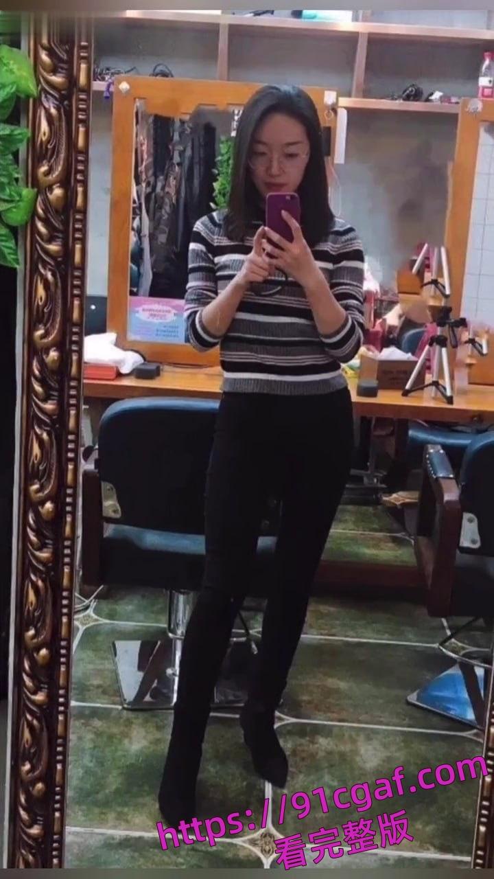 济南教师张雪出轨奸夫,被奸夫艹得大呼:“我就要你操我,快射我嘴里” 第6张 济南教师张雪出轨奸夫,被奸夫艹得大呼:“我就要你操我,快射我嘴里” 第6张