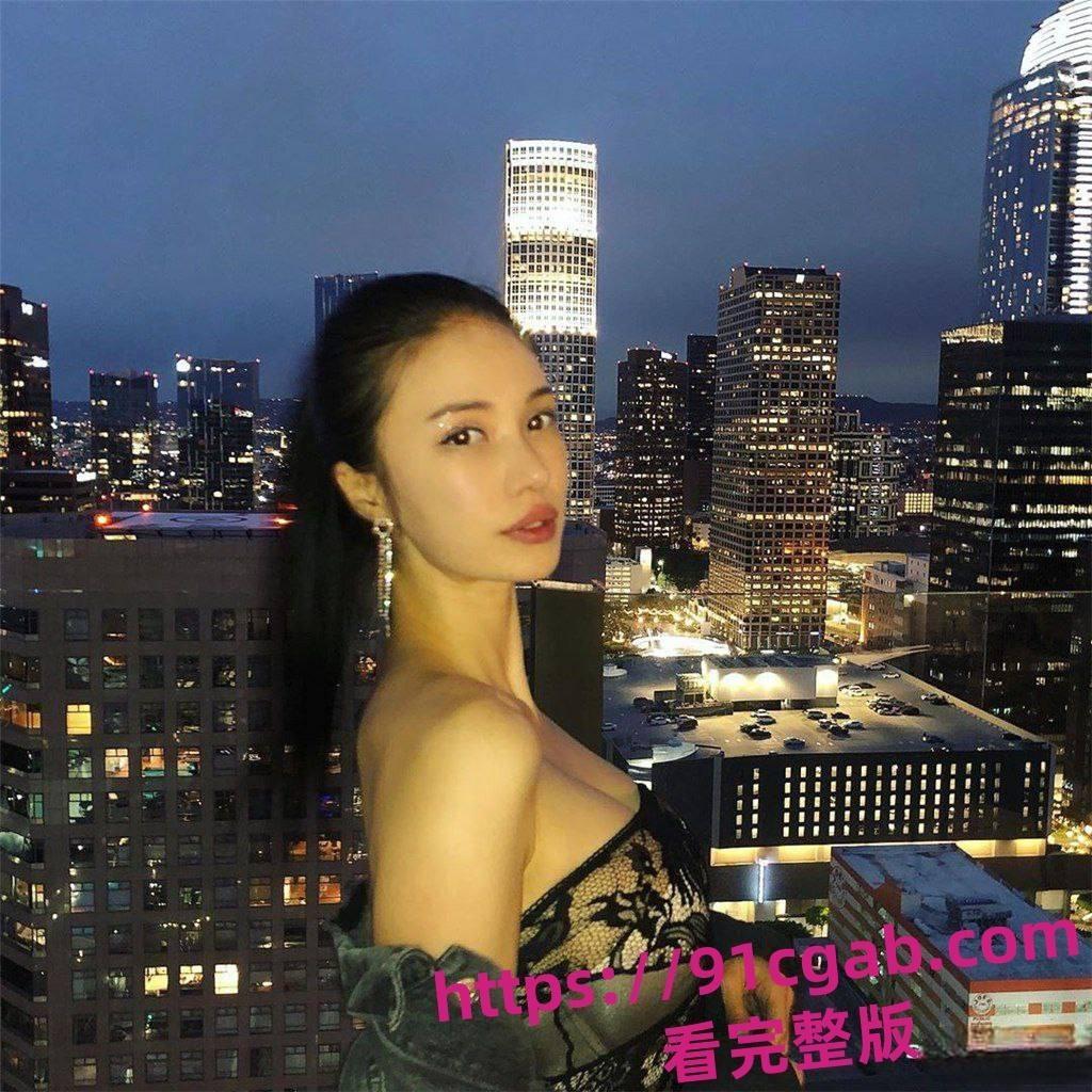 最新网传IG流出的神似徐冬冬韩国混血EMILY不雅视频视频 第3张 最新网传IG流出的神似徐冬冬韩国混血EMILY不雅视频视频 第3张