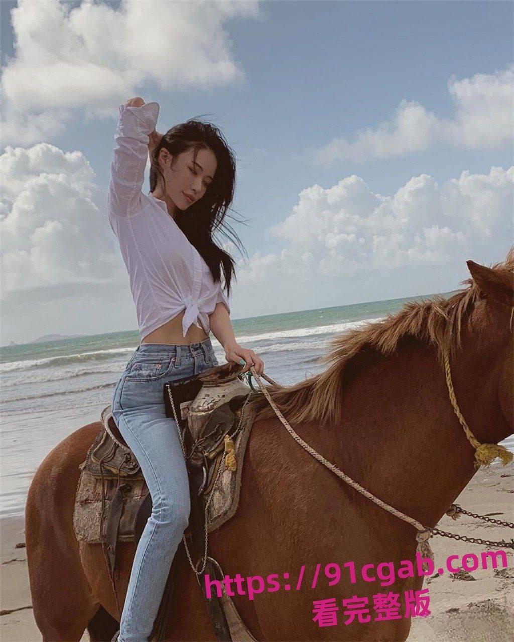 最新网传IG流出的神似徐冬冬韩国混血EMILY不雅视频视频 第5张 最新网传IG流出的神似徐冬冬韩国混血EMILY不雅视频视频 第5张