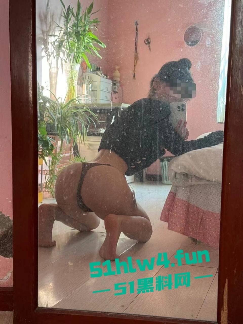 苏州大学高颜值【谢赛雅】外网变福利姬,据爆料消息称,大长腿骚货全国空降随便操。 第1张 苏州大学高颜值【谢赛雅】外网变福利姬,据爆料消息称,大长腿骚货全国空降随便操。 第1张