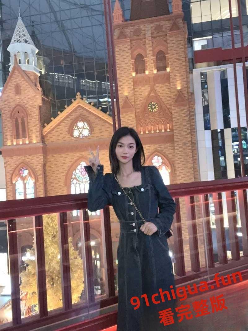 云南女大学生陷“模特招聘”骗局!裸拍视频遭传播敛财! 第4张 云南女大学生陷“模特招聘”骗局!裸拍视频遭传播敛财! 第4张