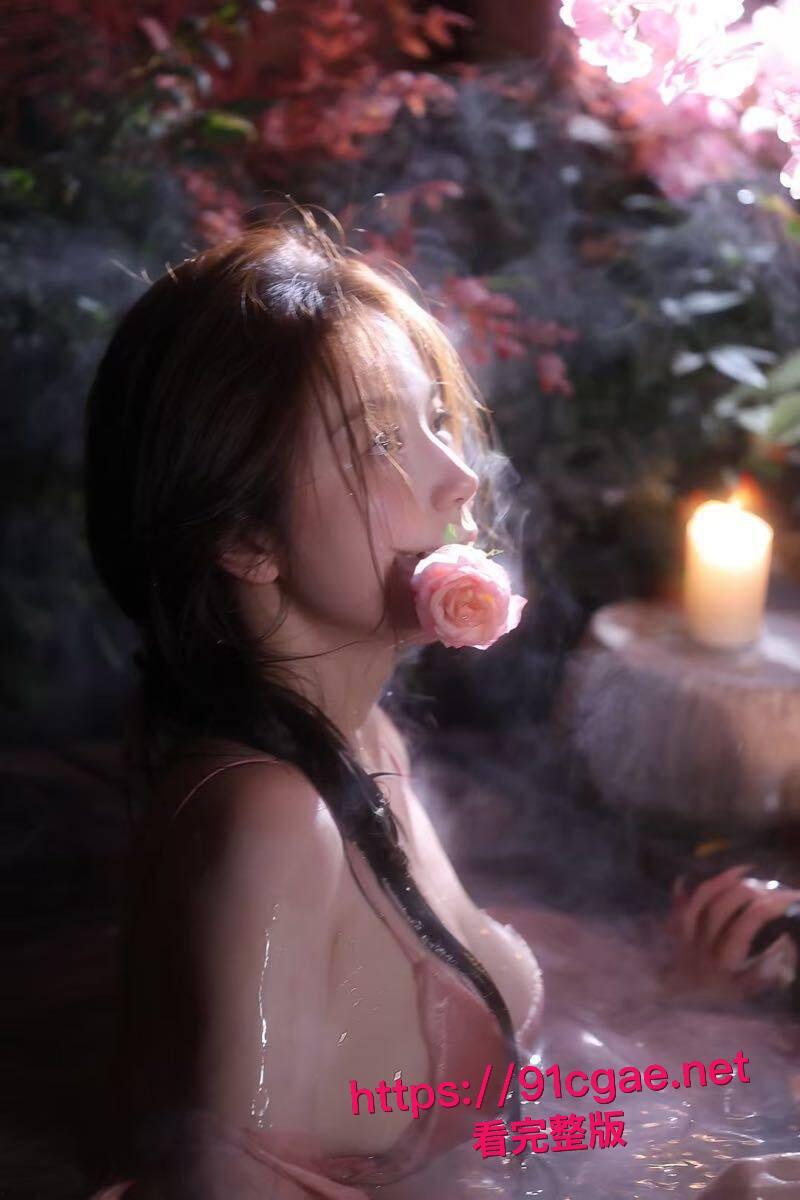 顶级回归！高端外围天花板悠悠复出，白丝腿环被主任暴力颠勺，沙发狂操攻速拉满直接干到飞起！  第9张