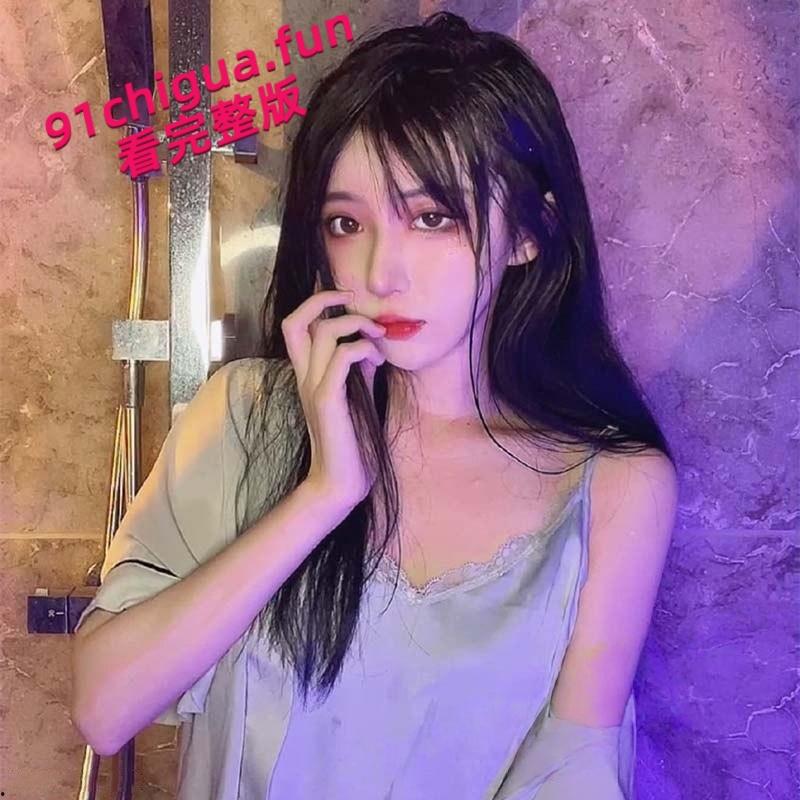 全网热搜，抖音千万网红【呆妹儿小霸王】首秀日塌房，前男友独家投稿爆料开房洗澡，三点全漏露脸实锤太TM炸裂了！  第6张