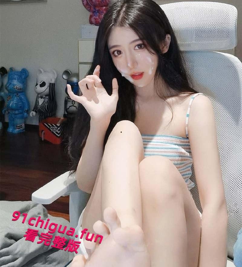 全网热搜，抖音千万网红【呆妹儿小霸王】首秀日塌房，前男友独家投稿爆料开房洗澡，三点全漏露脸实锤太TM炸裂了！  第12张