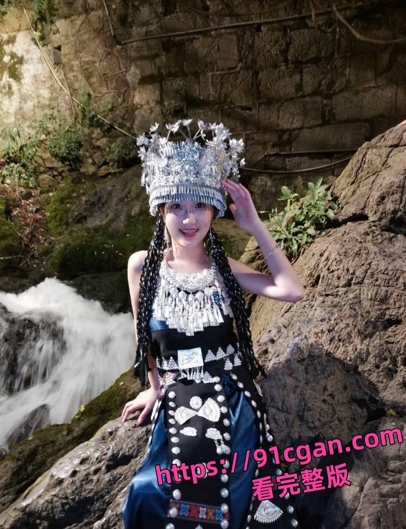 云南大学生妹子 郑悦 为爱马仕卖逼 看样子感觉不值啊 豪哥应该亏了吧？  第3张