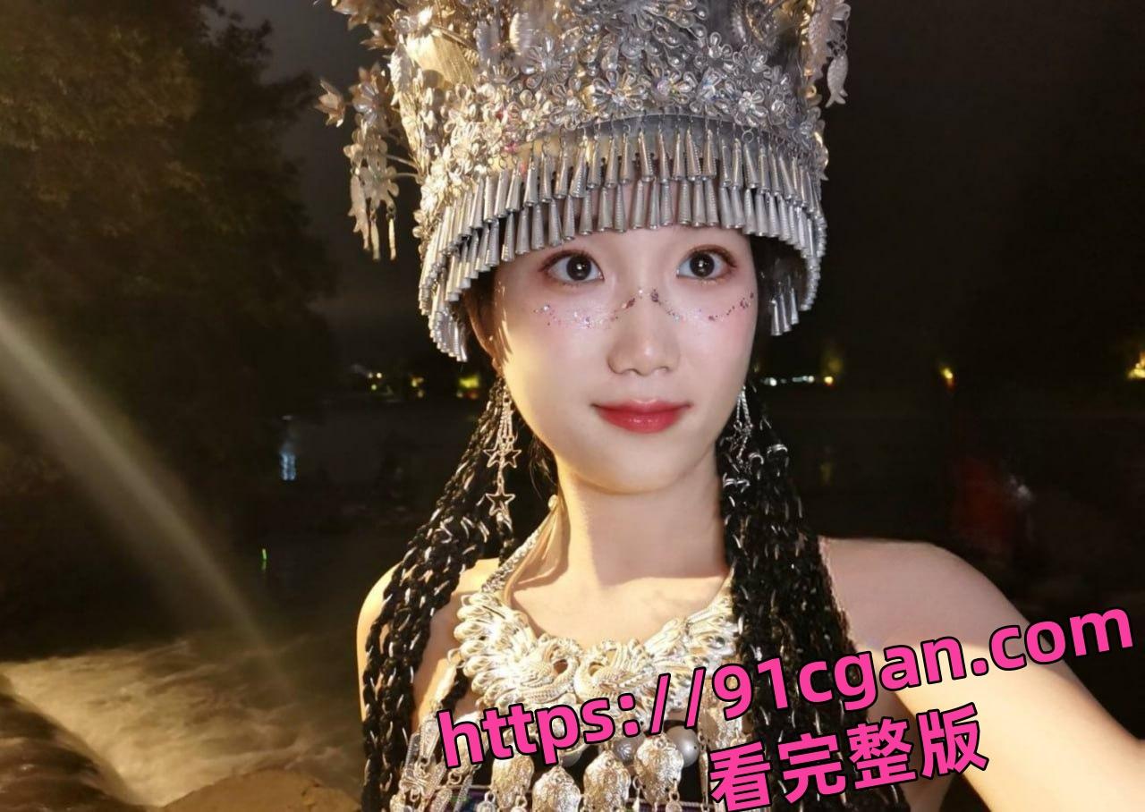 云南大学生妹子 郑悦 为爱马仕卖逼 看样子感觉不值啊 豪哥应该亏了吧？  第4张