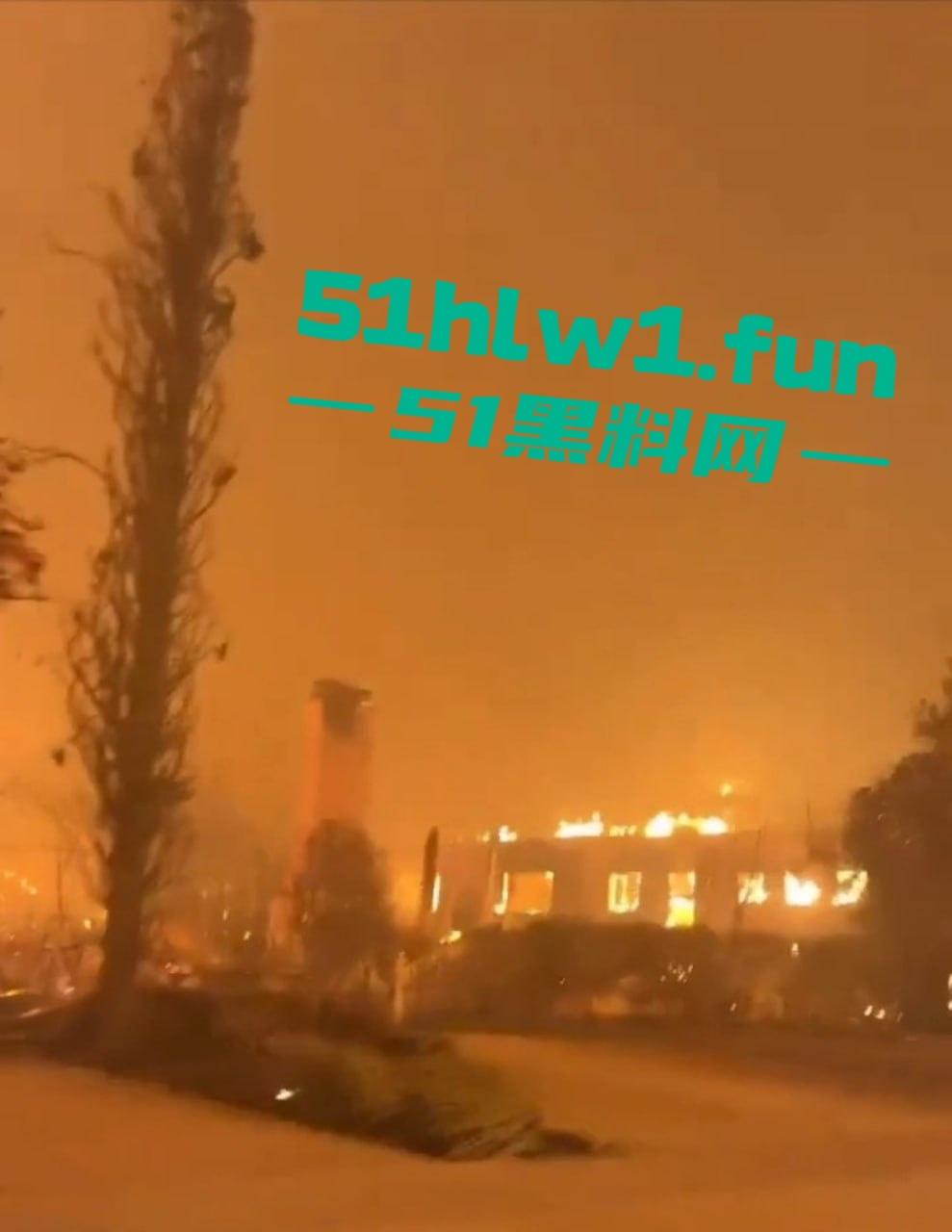 洛杉矶火势疯狂升级，7万居民被迫撤离，大片森林变焦土，美利坚的灾难正在上演！  第9张