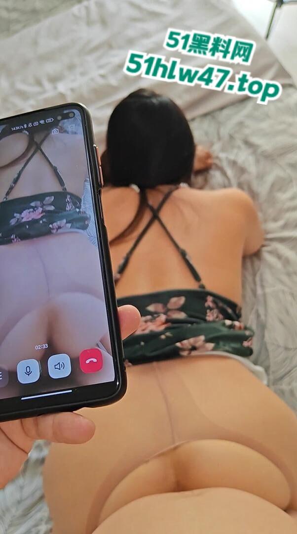 乱伦系列之母子,旗袍骚妈与亲儿乱伦肉搏巨乳肥臀开裆袜尽显淫荡,亲妈逼水狂流不止。 第3张 乱伦系列之母子,旗袍骚妈与亲儿乱伦肉搏巨乳肥臀开裆袜尽显淫荡,亲妈逼水狂流不止。 第3张