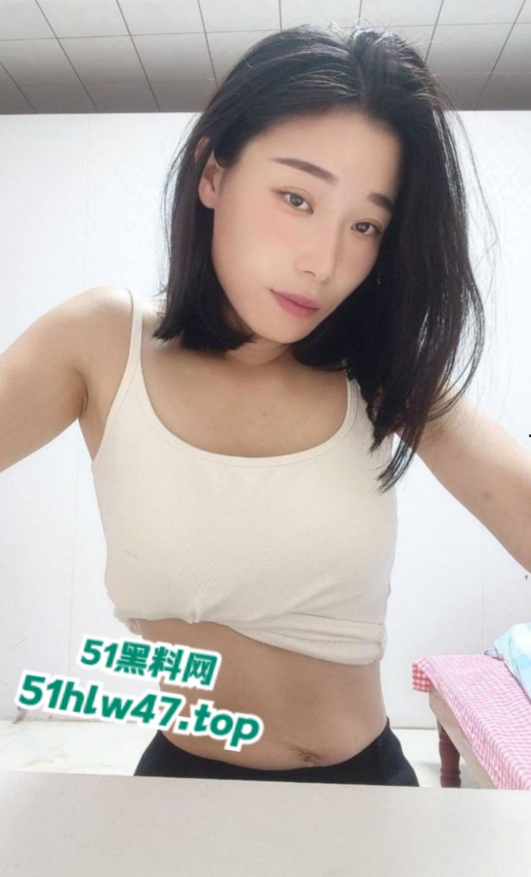 极品少妇寂寞野外露出直播，公共座椅成自慰椅双腿大张插到喷水！  第4张