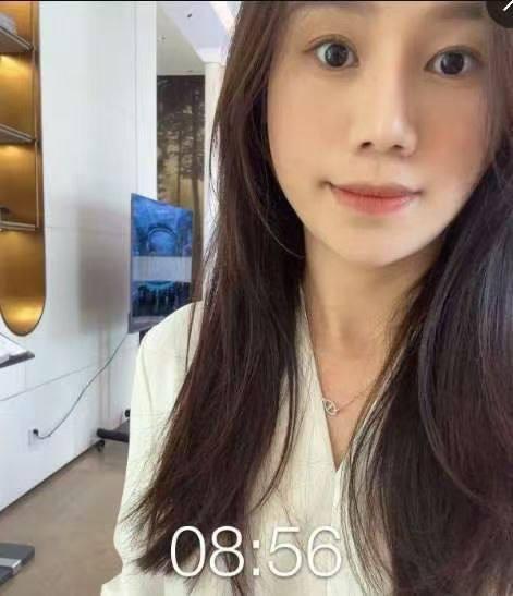 珠海国企KOL华发集团内部客服【卢小专】主动帮主管 “分担压力”，实则色诱上位！被曝 “知三当三”原配怒爆黑料！  第10张