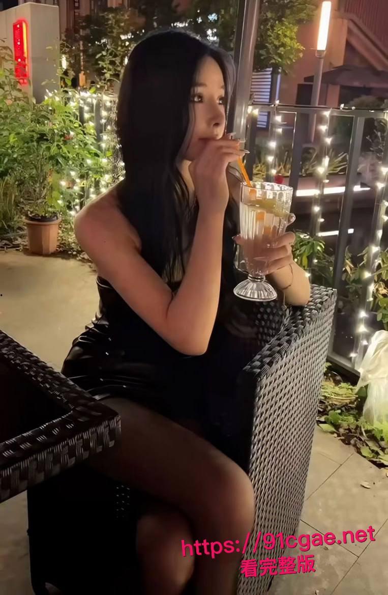 武汉小杨哥跑车搭讪各路极品美女 露脸口爆颜射骑乘一条龙 高冷女神反差成母狗集体堕落超刺激！  第3张