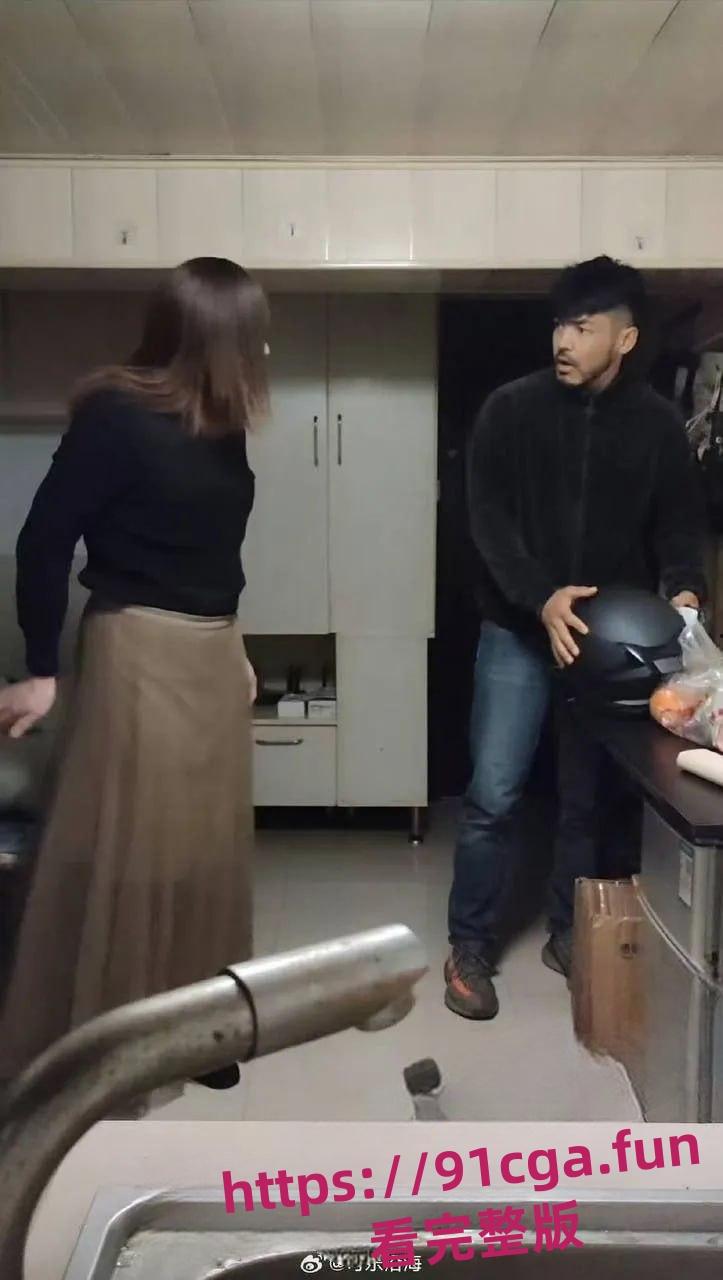 炸裂全网的伪娘阿红事件！三年共约炮千位直男并拍摄视频曝光#伪娘#卖屁股#做鸡  第6张