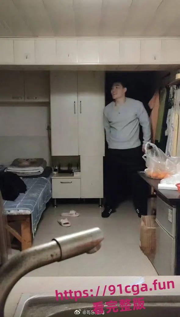 炸裂全网的伪娘阿红事件！三年共约炮千位直男并拍摄视频曝光#伪娘#卖屁股#做鸡  第8张