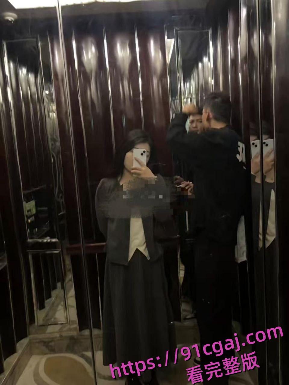 防火防盗防闺蜜，好闺蜜勾引自己老公，背着自己开房约炮，事情败露后，离婚和闺蜜结婚了  第5张