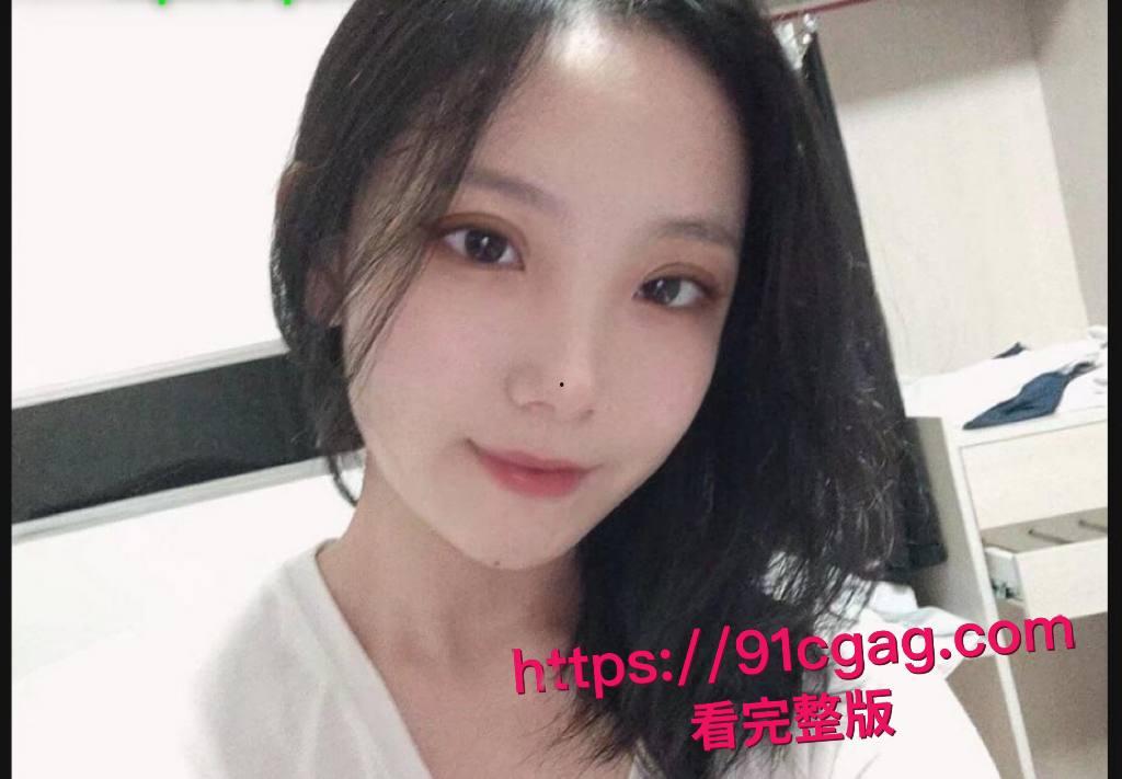 云南大学研究生 刘明明 沉溺SM性爱 打屁股接烟灰 被富二代操到嫩逼红肿羞辱高潮! 第8张 云南大学研究生 刘明明 沉溺SM性爱 打屁股接烟灰 被富二代操到嫩逼红肿羞辱高潮! 第8张