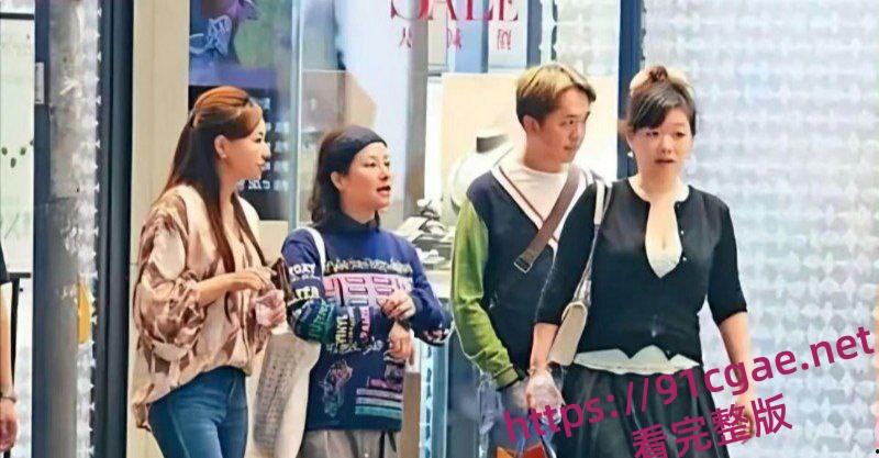 港圈富二代邓兆尊自曝猛料登上热搜 近百名女星对其投怀送抱 自己更是奉旨败家一夫交三友 第14张 港圈富二代邓兆尊自曝猛料登上热搜 近百名女星对其投怀送抱 自己更是奉旨败家一夫交三友 第14张